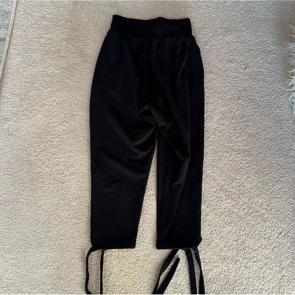 Gymshark black cropped jogger wrap ballet style pants - Picture 7 of 9